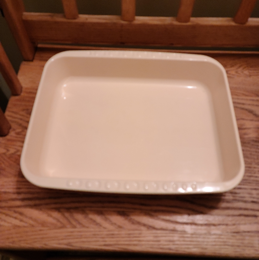 Tupperware - Picture 2 of 3